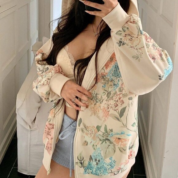 Pink Casual Women's Ditsy Floral Hoodie Sweatshirt - Picture 3 of 9